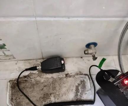 宣威屋顶漏水维修公司分享下卫生间漏水的危害及解决方法